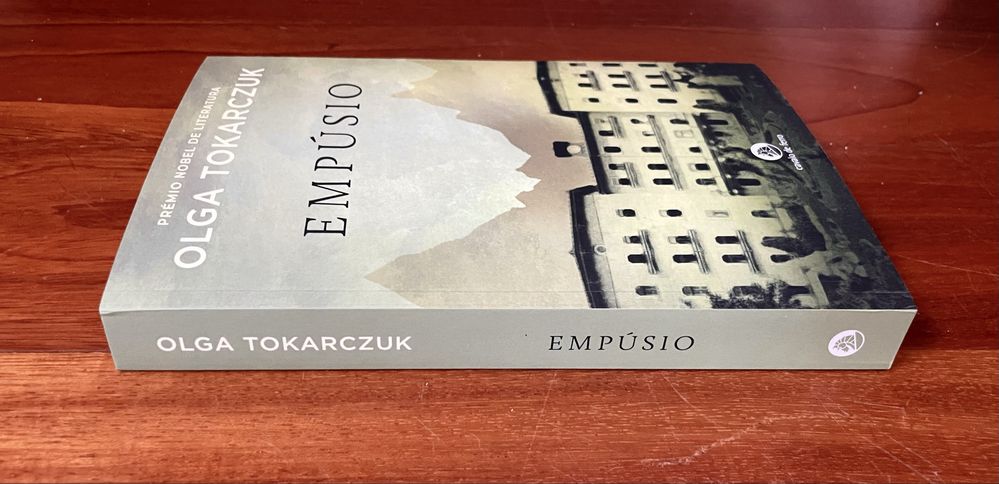 Olga Tokarczuk - Empúsio