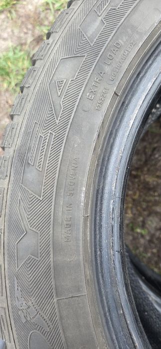 Продам шини 215/55/r16