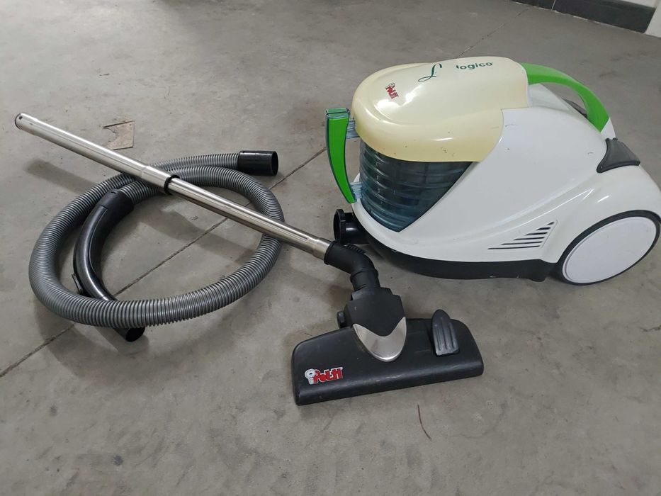 Aspirador Polti a água