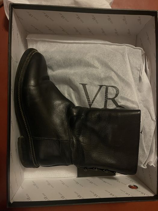 Чоботи від Vitto rossi