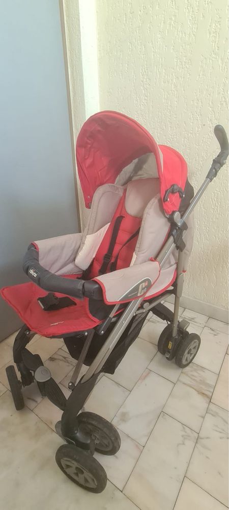 Carrinho de bebe Chico
