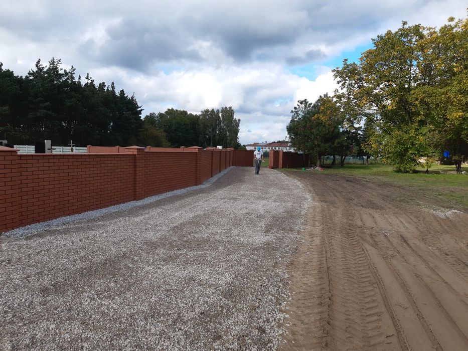 Kopanie czyszczenie stawów,rozbiórki, Wyburzenia, usługi koparką.