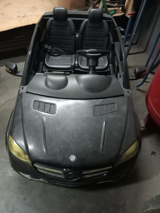 Sprzedam samochodzik