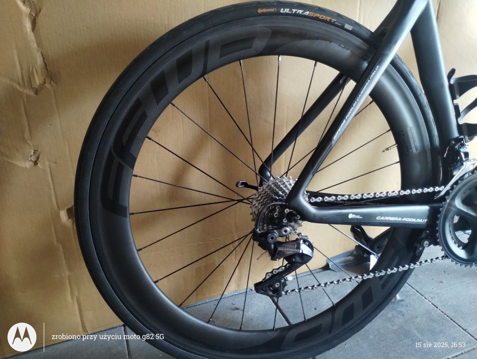 FFWD F6R  koła szosowe