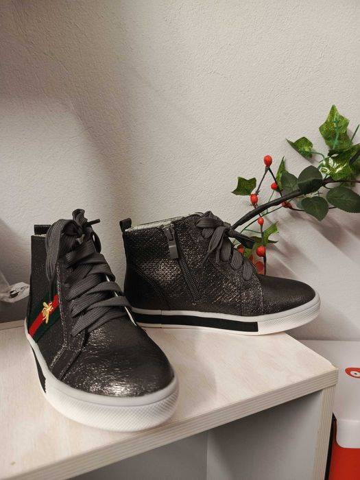 Botki jesienne skórzana profilowana wkładka rozmiar 28-18.5