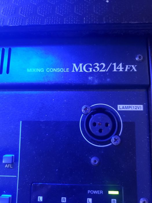 mesa mixer YAMAHA  MG32/14FX