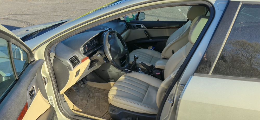 Peugot 407sw 2.0HDI