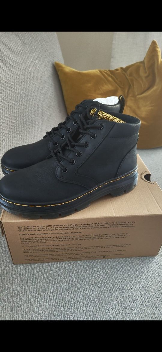 Buty botki trapery za kostkę dr. Martens bonny leather wyoming 39