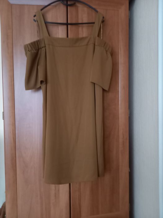 Musztardowa Sukienka hiszpanka satynowa New Look rozmiar XL