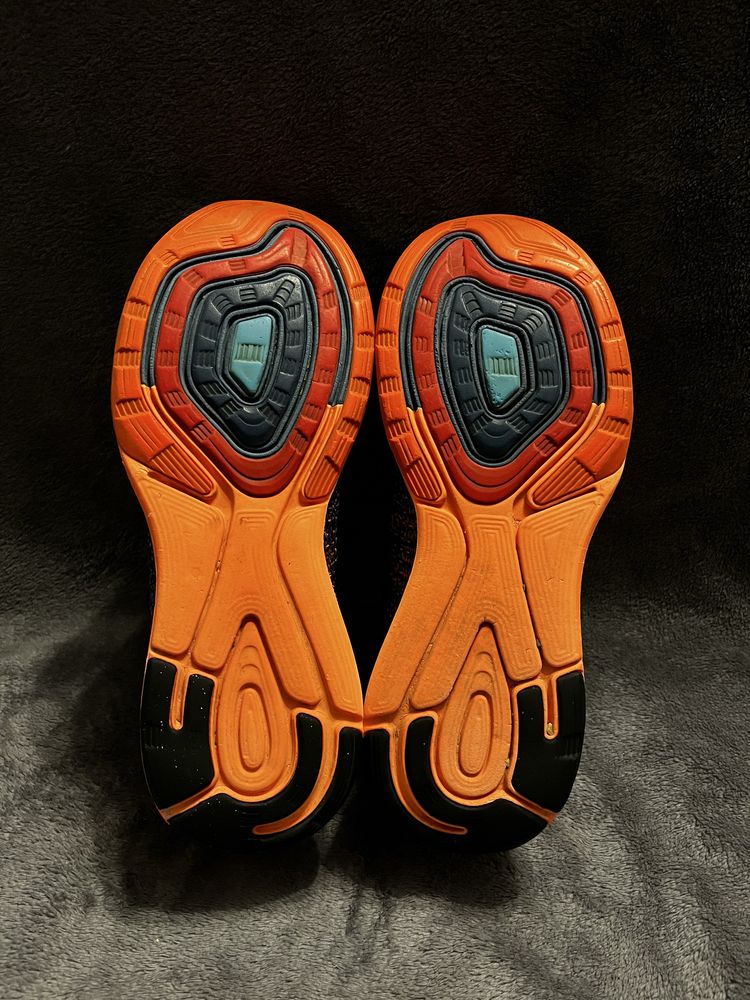 Кроси Nike Lunarglide