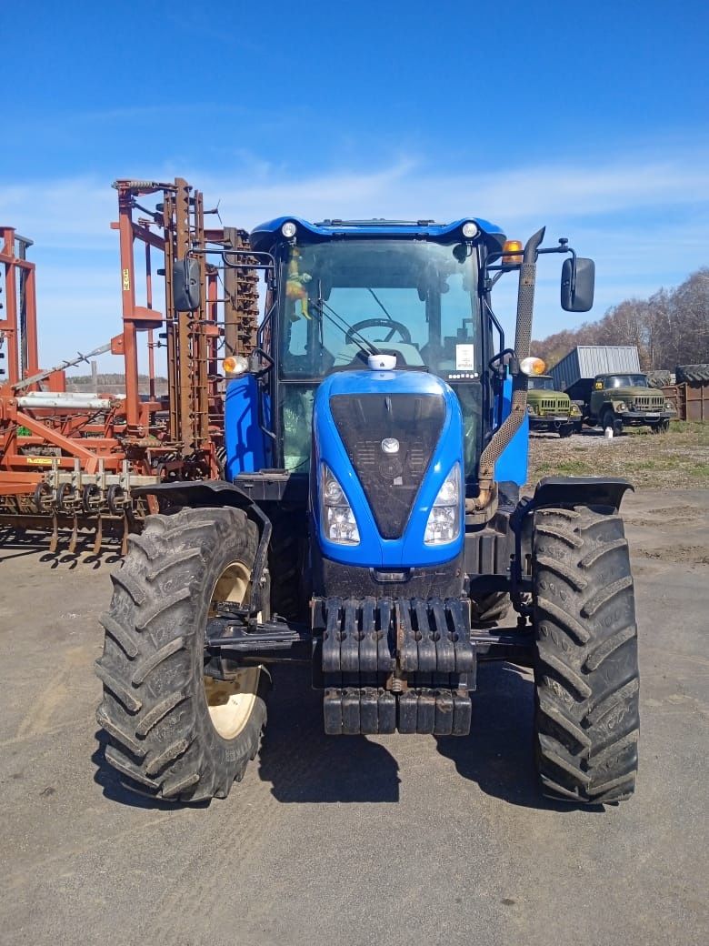 Трактор New Holland T5.110s 110кс