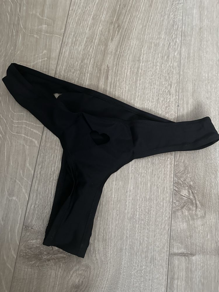 Sprzedam Brazylijskie bikini majtki stringi nowe S rozmiar