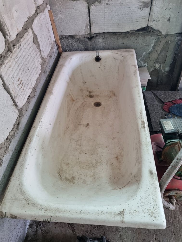 Продам вану чугунну