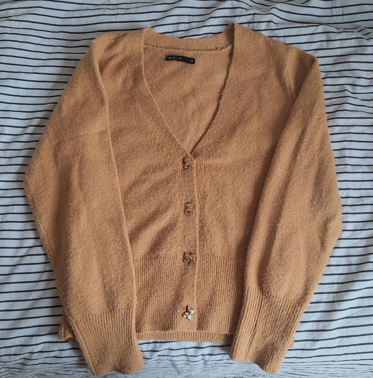 śliczny kardigan oversize
