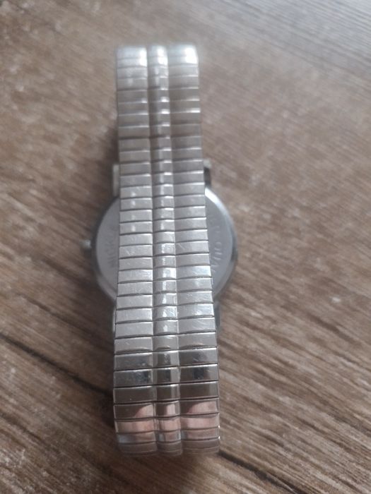 Zegarek srebrny wysylka olx