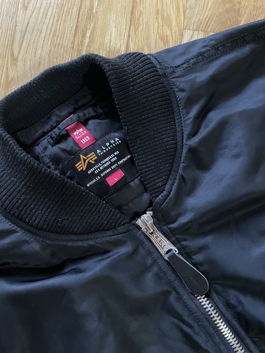 Alpha industries бомбер куртка