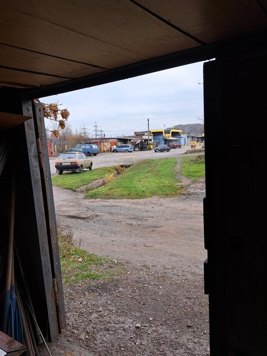 Продам гараж на Черной горе