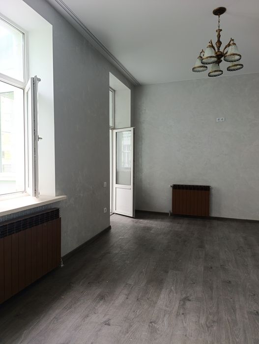 Продам 1 кімнатну квартиру по вул. Драгоманова