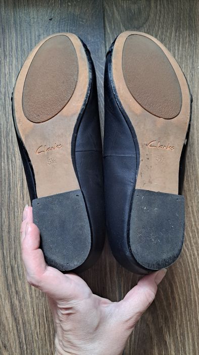 Жіночі шкіряні балетки