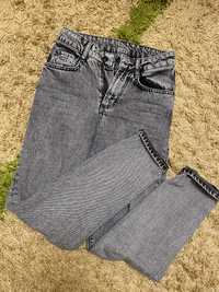 Продам красивые джинсы  Мом Турция