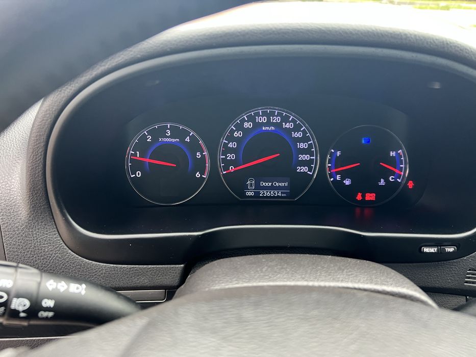 Hyundai Santa Fe 2  2011