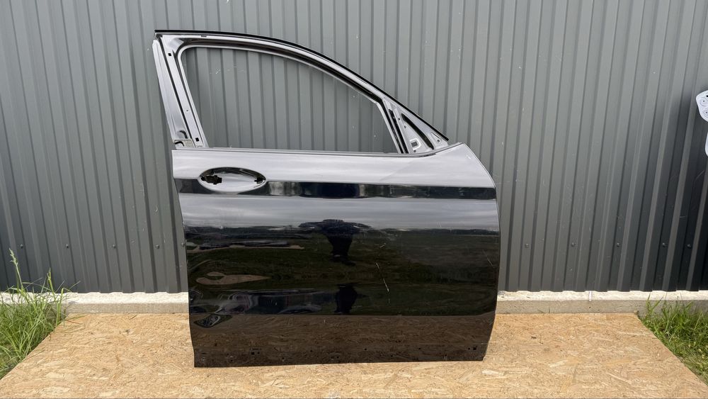 Дверка дверь передня права BMW X3 G01 передняя правая бмвх3 г01