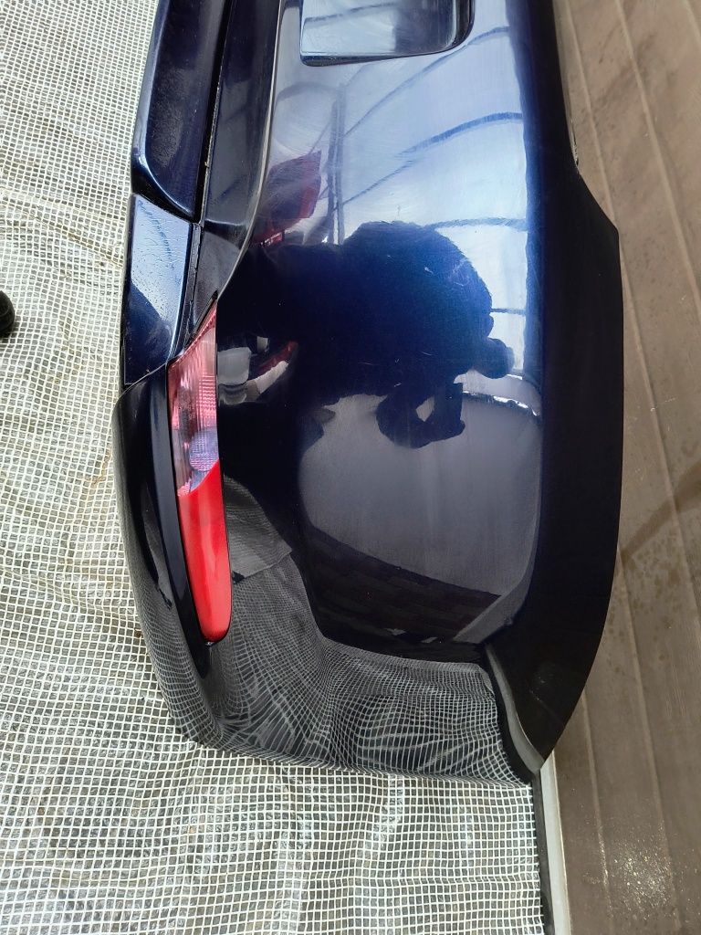 Zderzak tył Alfa Romeo GT kod 245 wysyłka lampy tył kompletny