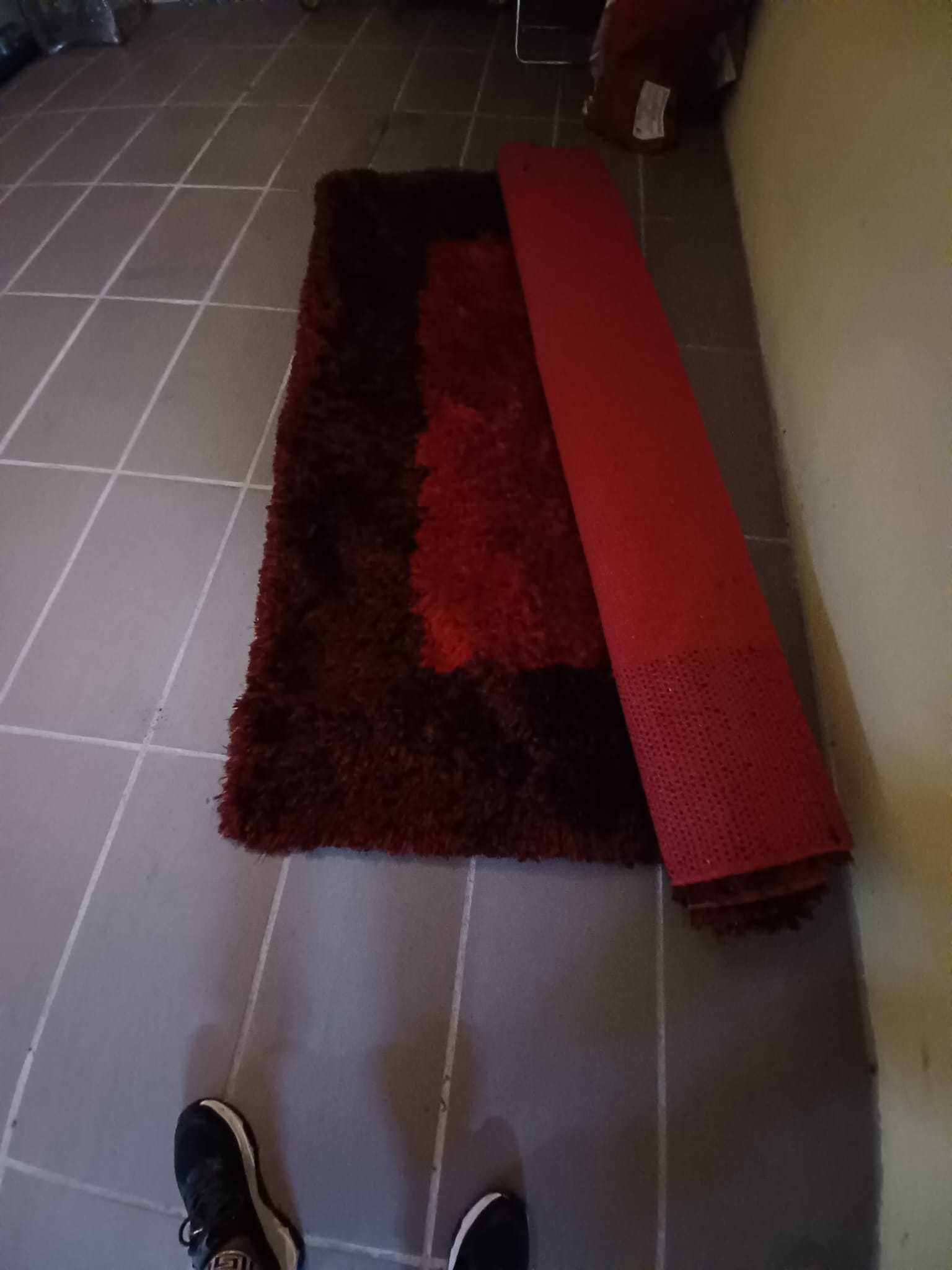 Carpetes sala cor vermelha