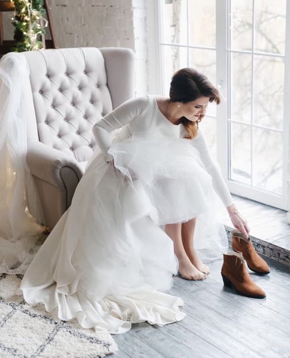 Весільна сукня