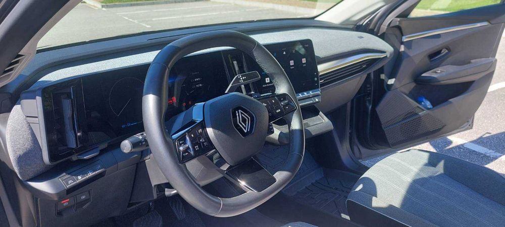 Renault Megane E-Tech EV60 (64kwh)