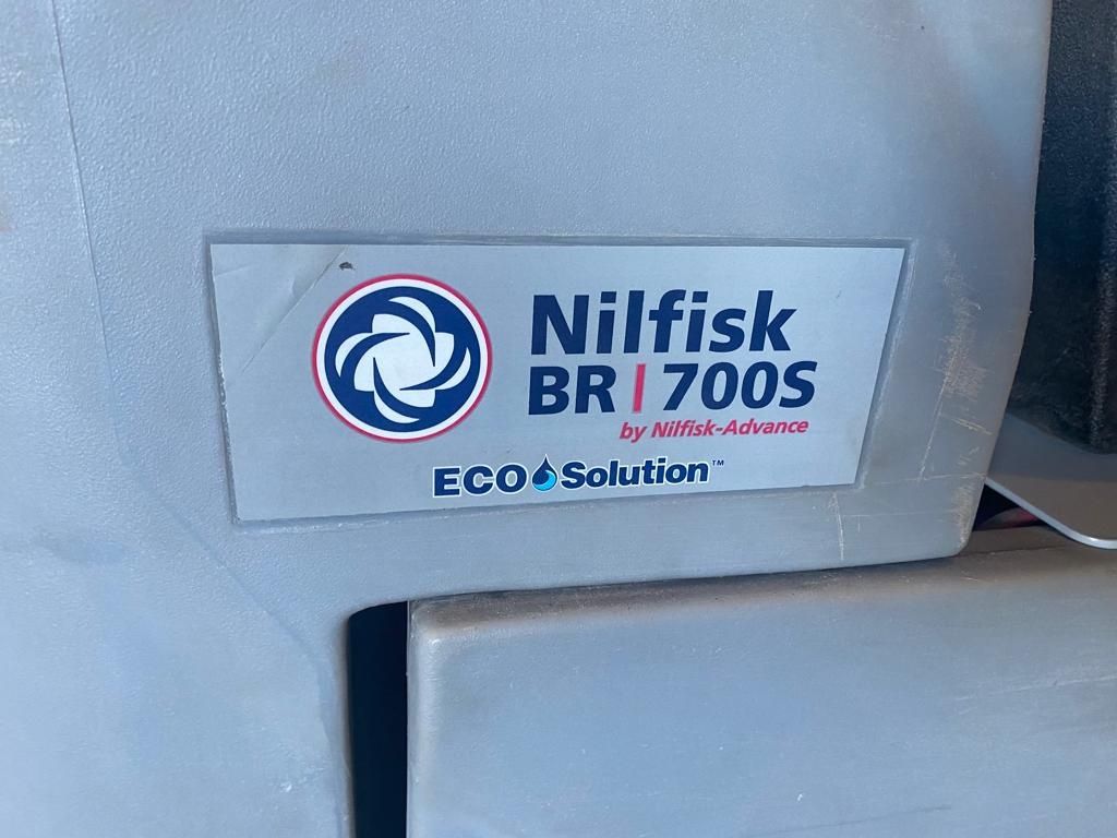 NILFISK Lavadora BR 700S