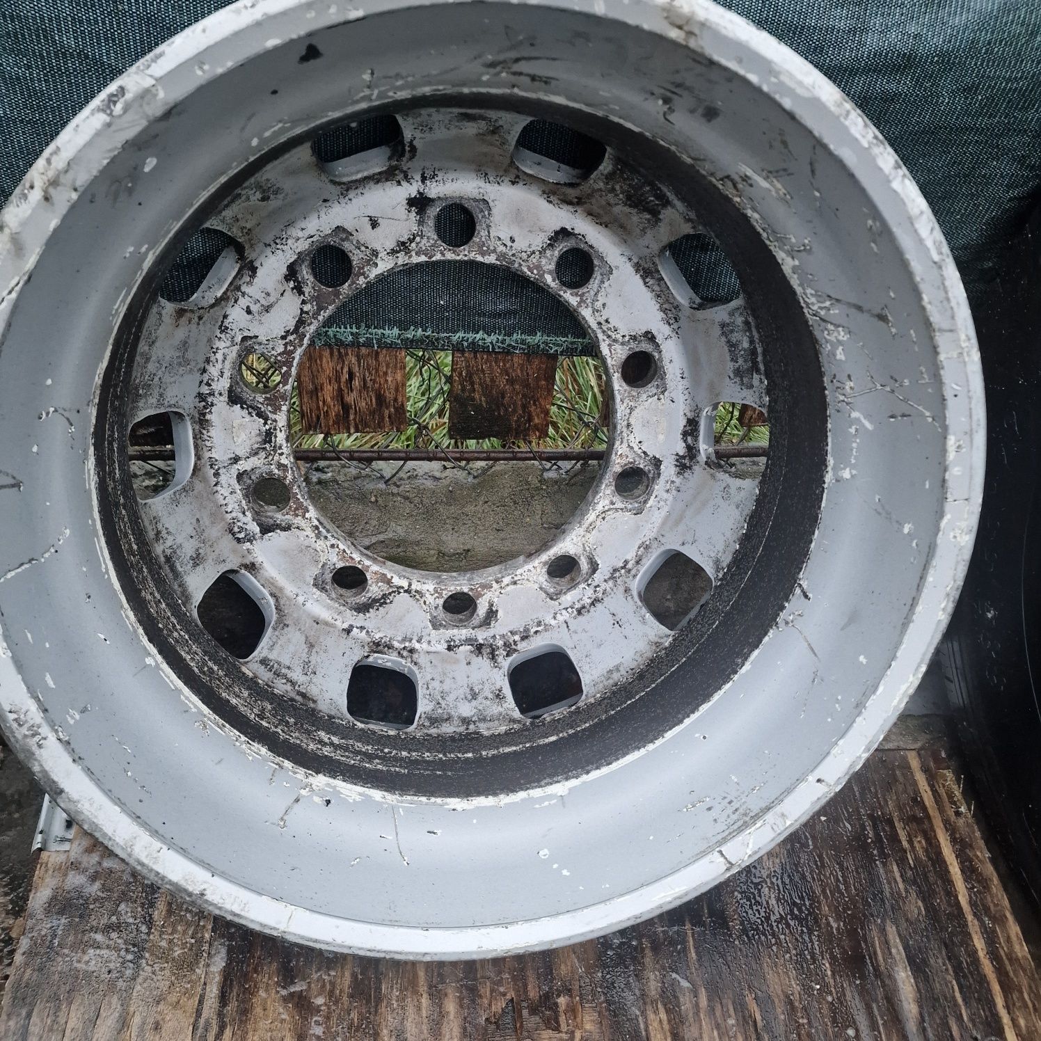 Felga aluminiowa 22.5x9.00 R22.5 Alcoa tulejkowane nakrętki
