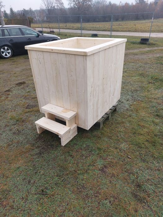 Basen do ogrodowej sauny, balia chłodząca