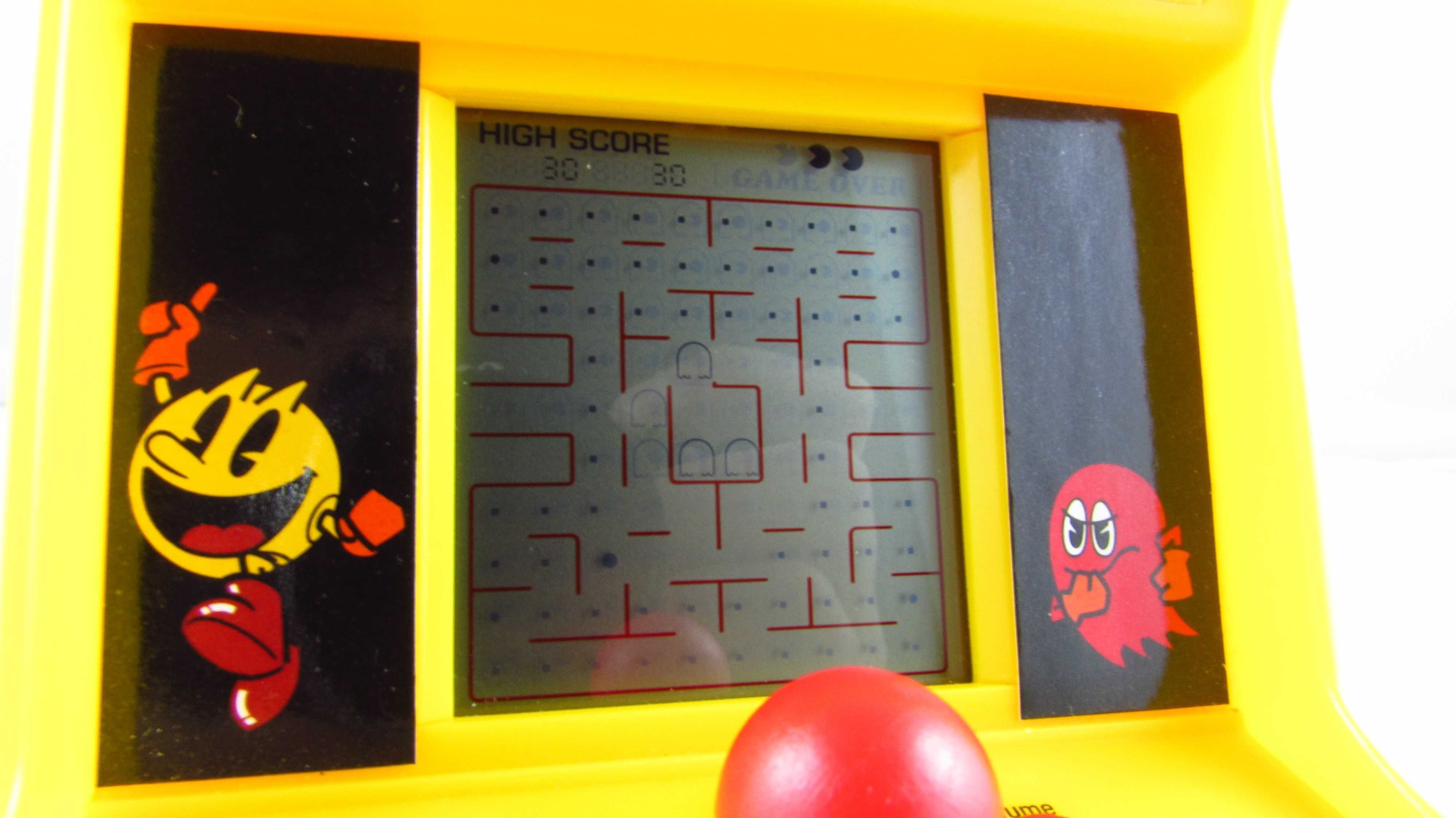 FIZZ CREATIONS - PAC-MAN Bandai Retro Konsola Automat