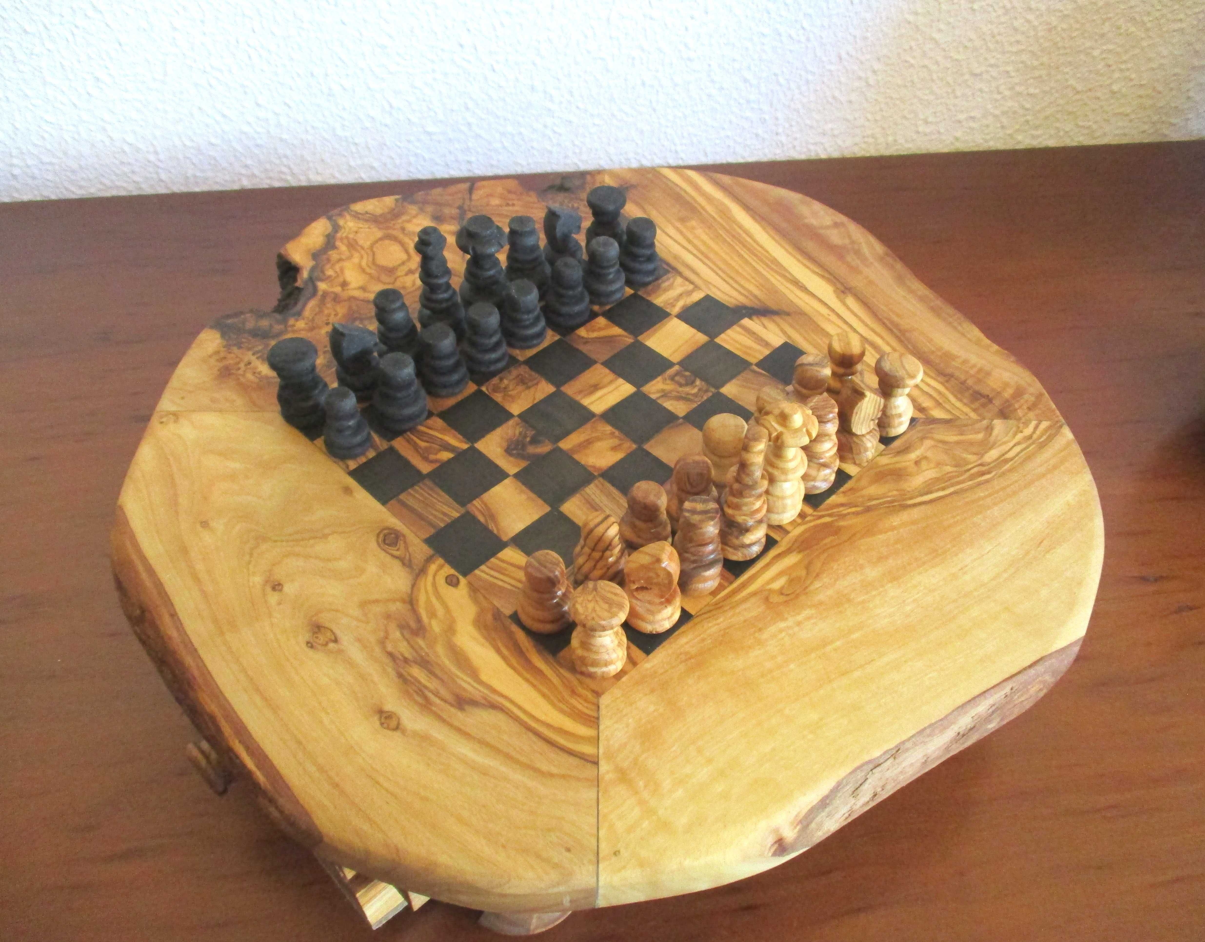 Jogo Xadrez em Madeira de Oliveira maciço - Vintage