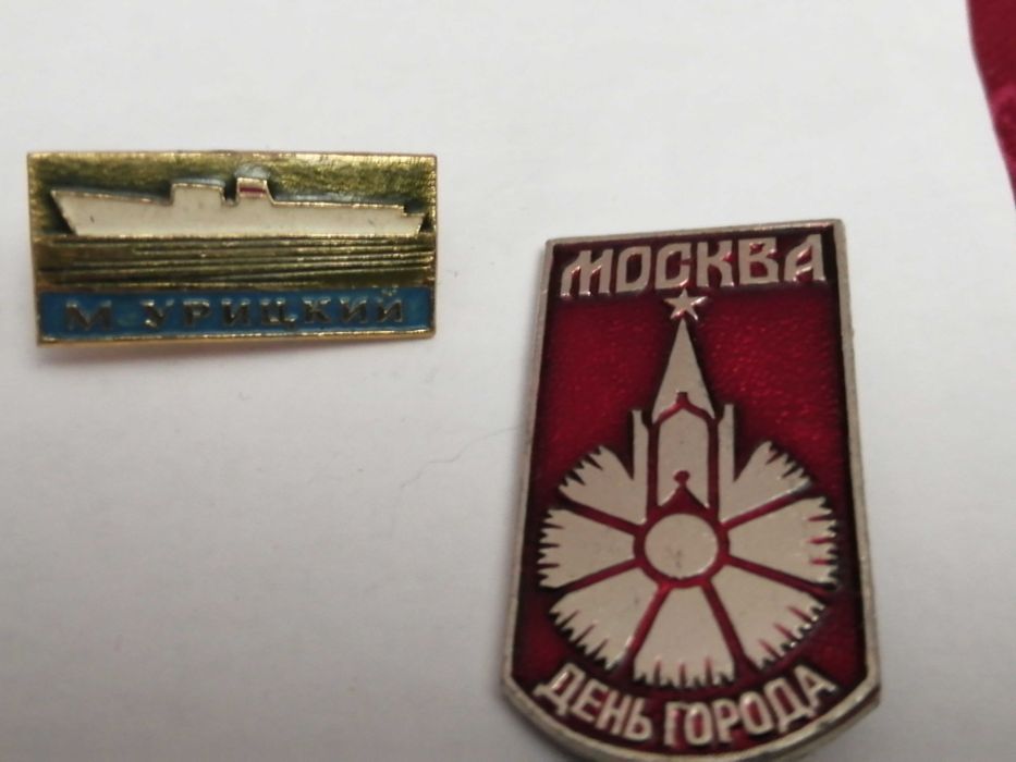 Crachats/pins esmaltados com alfinete de dama atrás