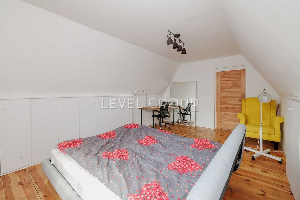 Оренда затишного будинку 275 м², 15 соток, у Лісниках