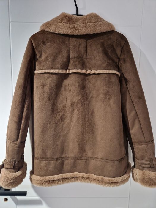 Piękna kurtka Hollister rozmiar S
