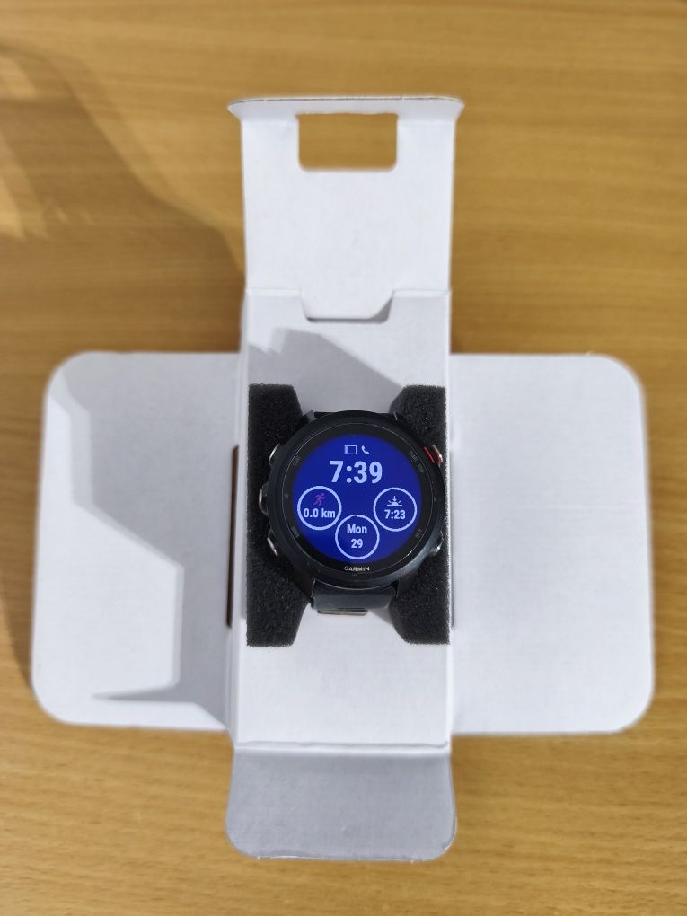 Garmin Forerunner 245 music