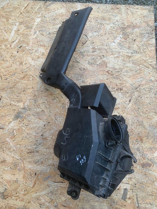 Bmw 316 318 e46 1.9 m43 obudowa filtra powietrza kompletna z wlotem