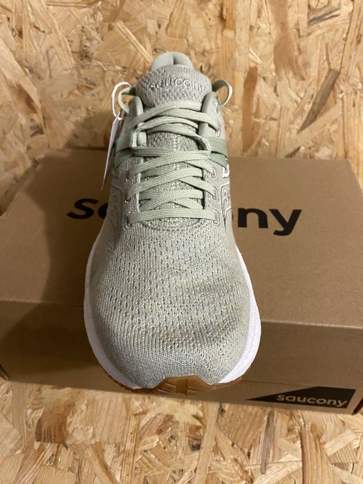 Беговые кроссовки Saucony