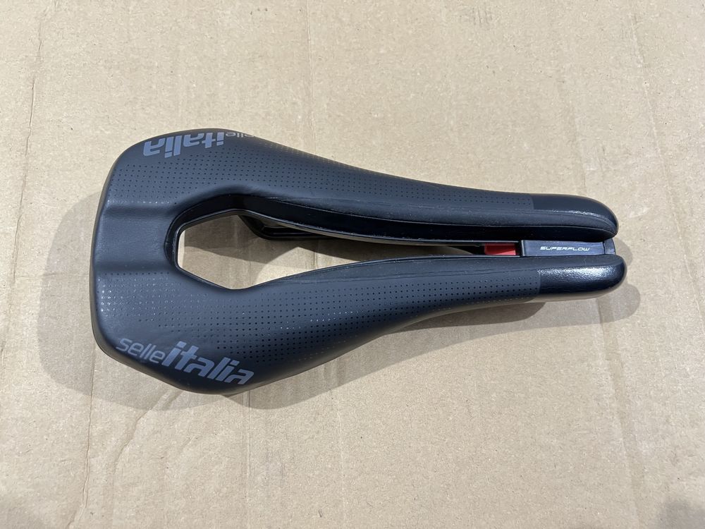 Selim Crono/Triatlo Selle Italia Watt carbono