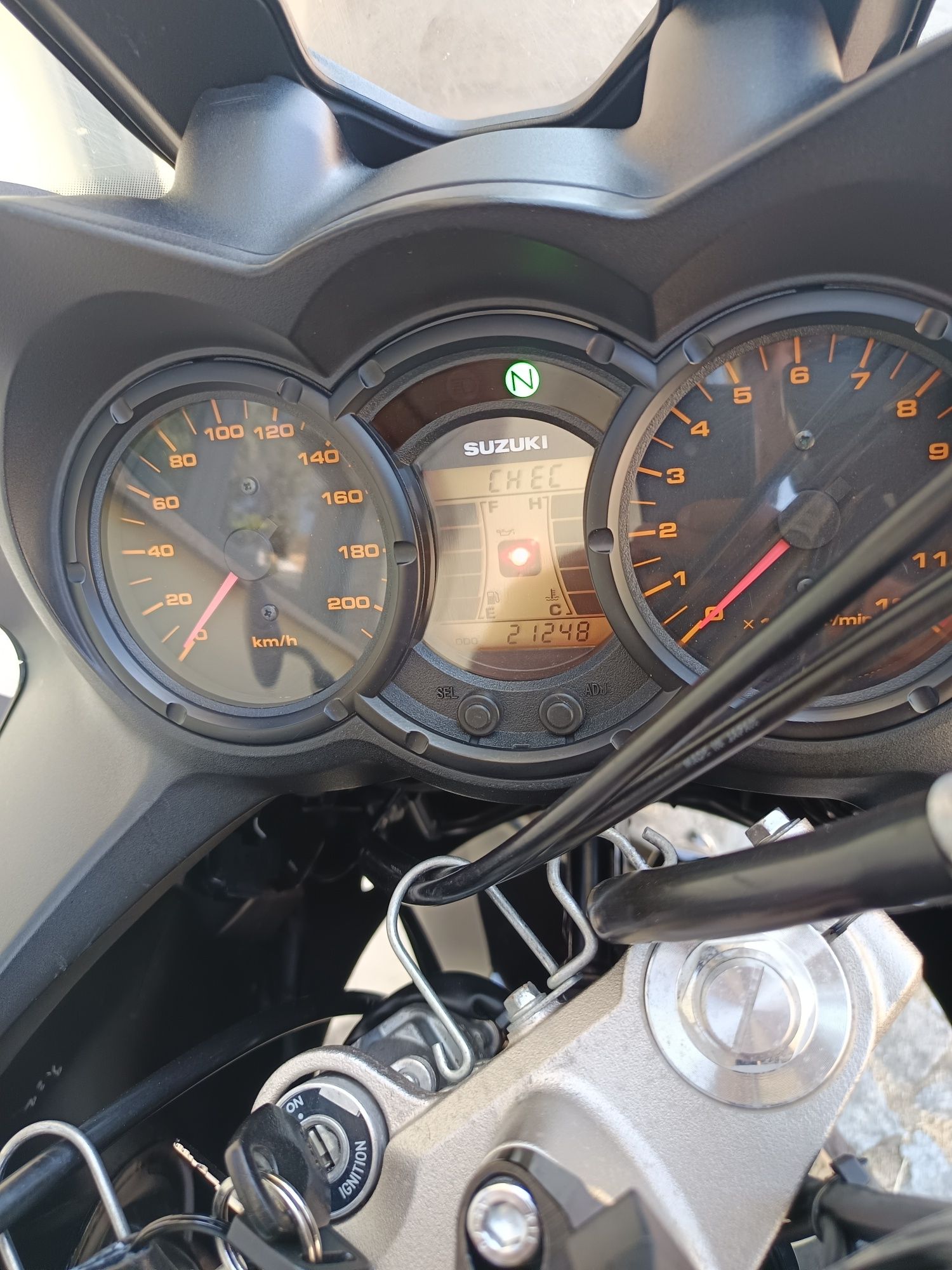 Suzuki vstrom 650
