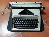 Olympia Regina de Luxe máquina de escrever vintage