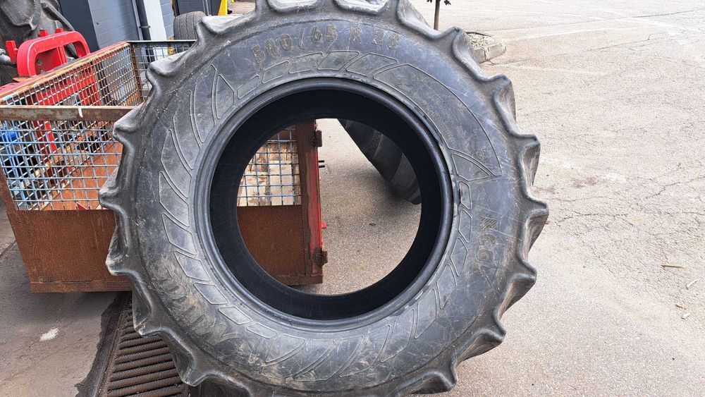 opony 540/65r28 mitas