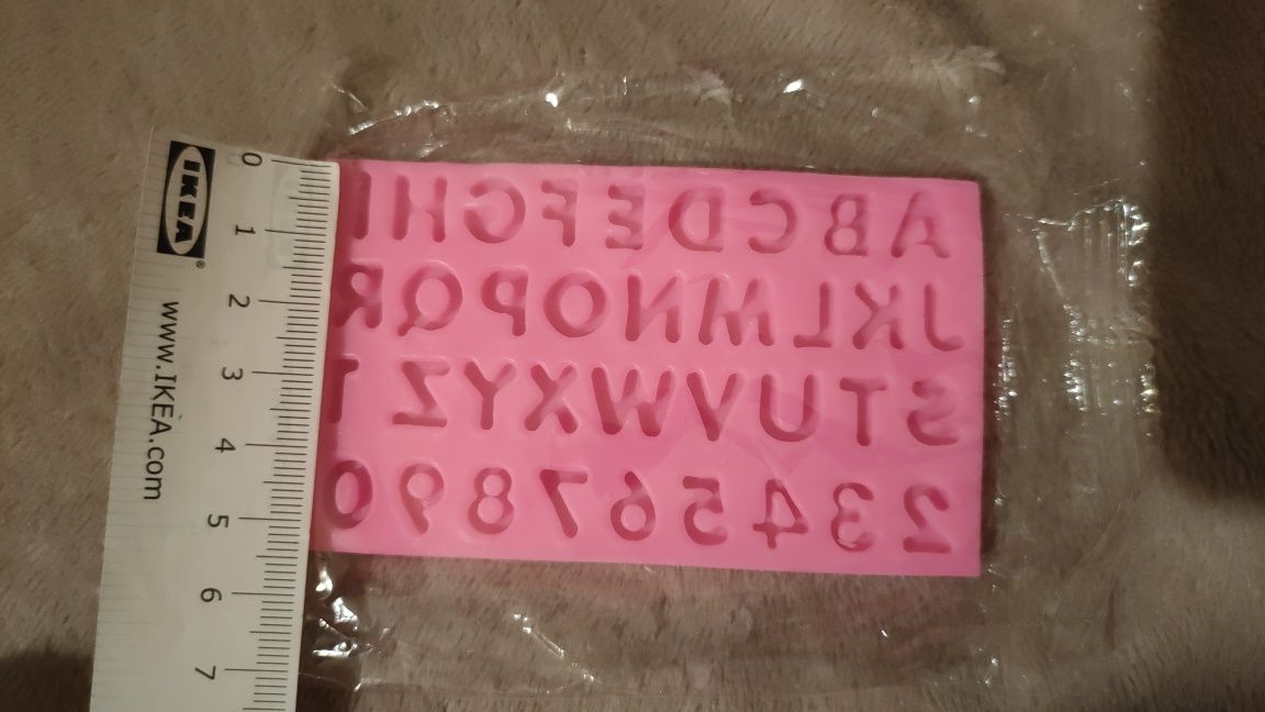 Forma silikonowa foremka literki z literkami alfabet litery cyfry cyfr