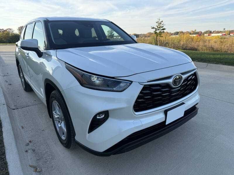 2021 Toyota Highlander LE