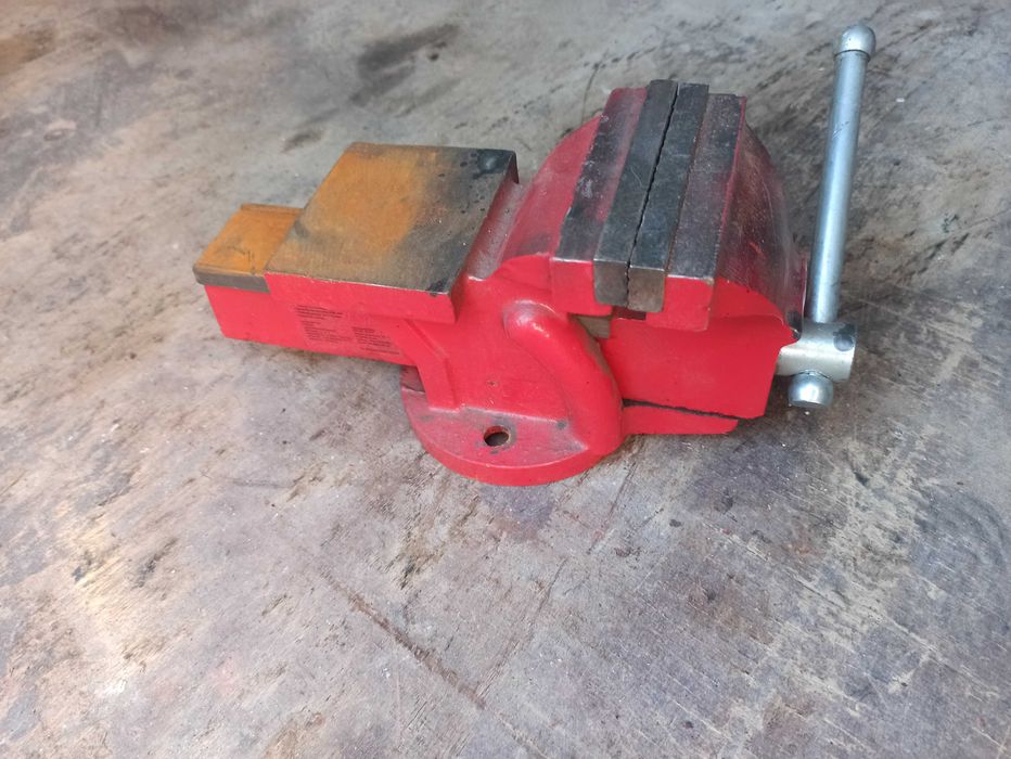 Imadło warsztatowe 100mm