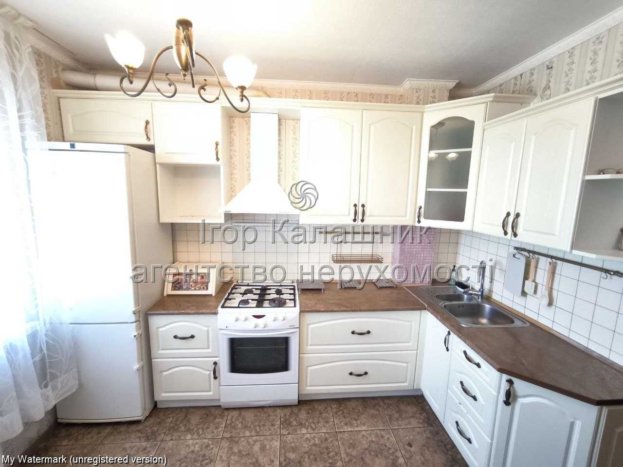 Продаж 3 кімн квартири вул Вербицького, 8А метро Харківська 15хв.пішки