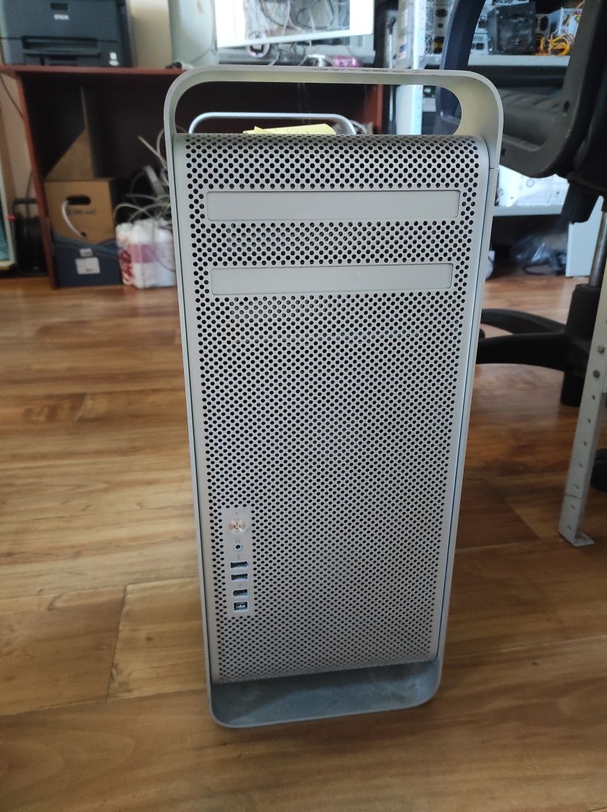 Apple Mac Pro 1.1